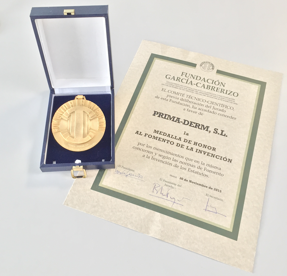 Medalla_Diploma_Premio_PrimaDerm